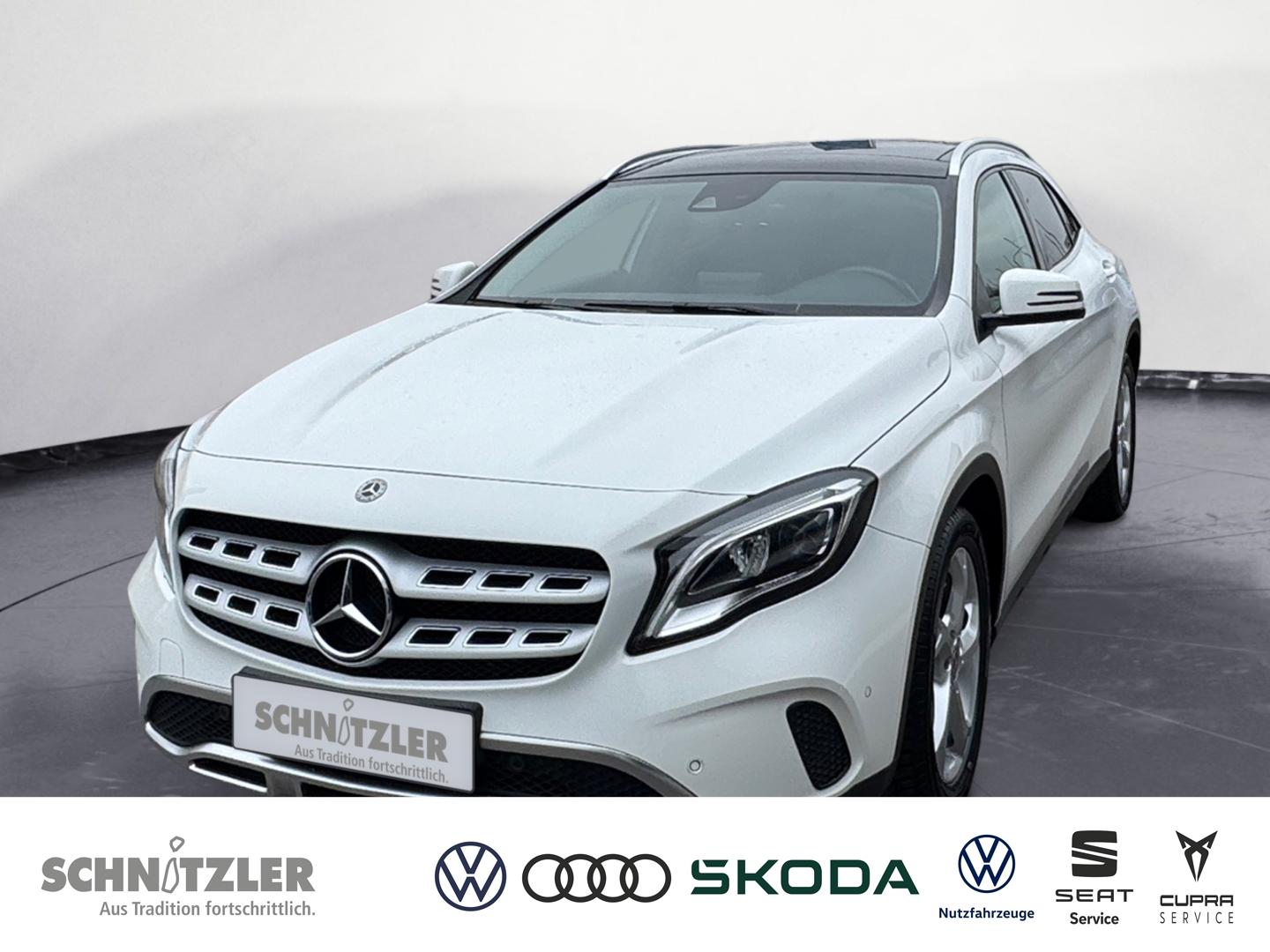 Mercedes-Benz GLA 200 Urban LED High/NAVI/PDC/PANO/KEYLESS+++