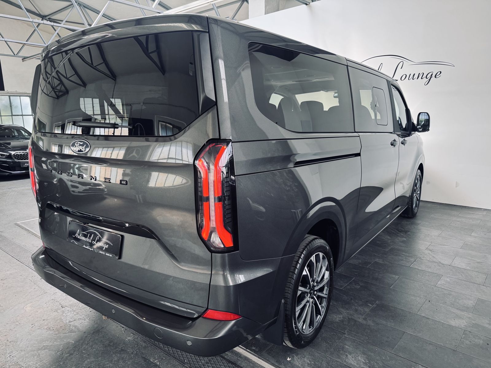 Ford Tourneo Custom 320 L2 Tourneo Titanium X / Leder foto 8