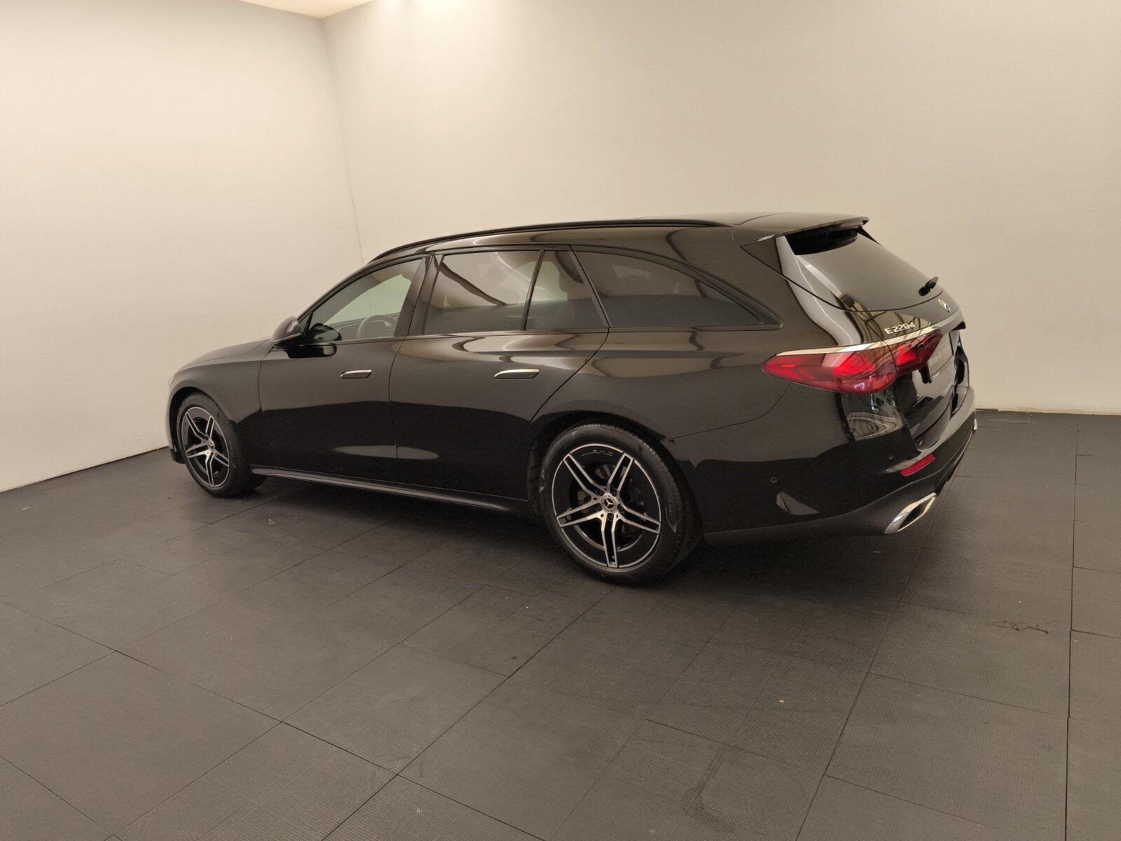 Mercedes-Benz E 220d T AMG Advanced+ Night Pano Standhzg AHK