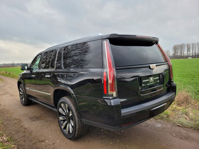 Fahrzeugabbildung Cadillac Escalade 6.2 V8 Platinum ESV/Deutsch/Bestzust.