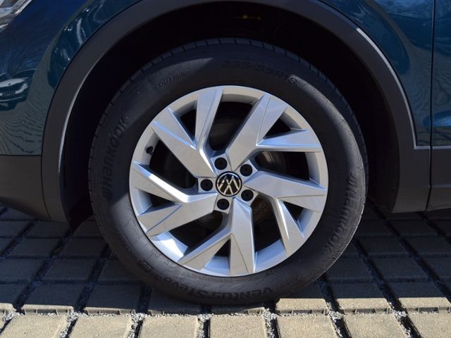 Tiguan 2.0 TDI 4Motion DSG Elegance AHK/MATRIX/1