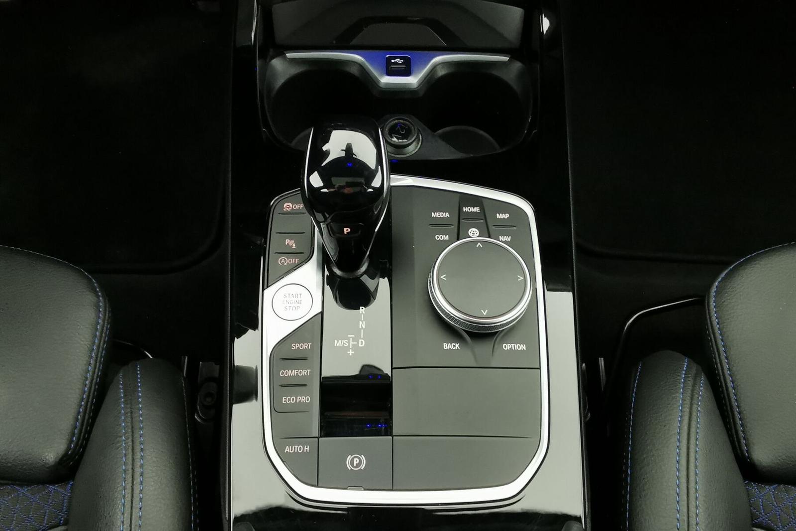 BMW 1 Series i M Sport SHZG PANO HiFi Lenkradhzg LWS NAV, миниатюра 14