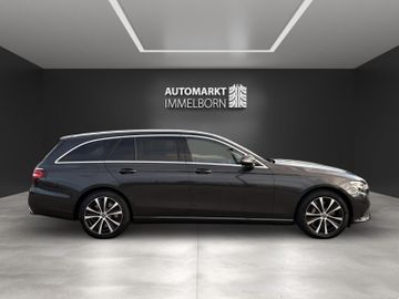 Mercedes E 300 - 11