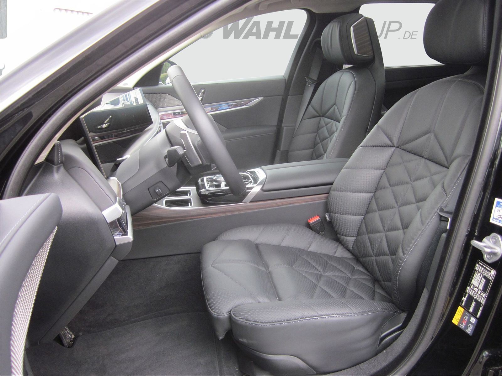 BMW 750 - Bild 13