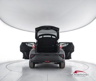 Toyota C-HR - 7