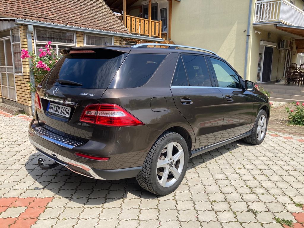 Mercedes-Benz ML 350