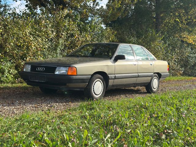 Audi 100 ///2.3 ///5-ZYLINDER