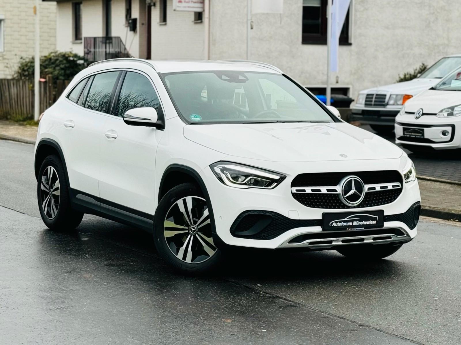 Mercedes-Benz GLA 200 d Progressive *MBUX*AMBIENTE*AHK*LED*ALU