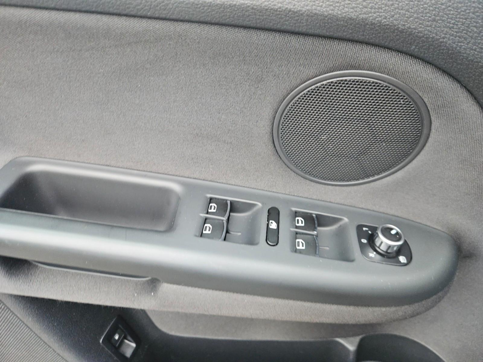 Volkswagen Golf Plus 2011 — engine 1.390 cm³, 122 HP (90kW)