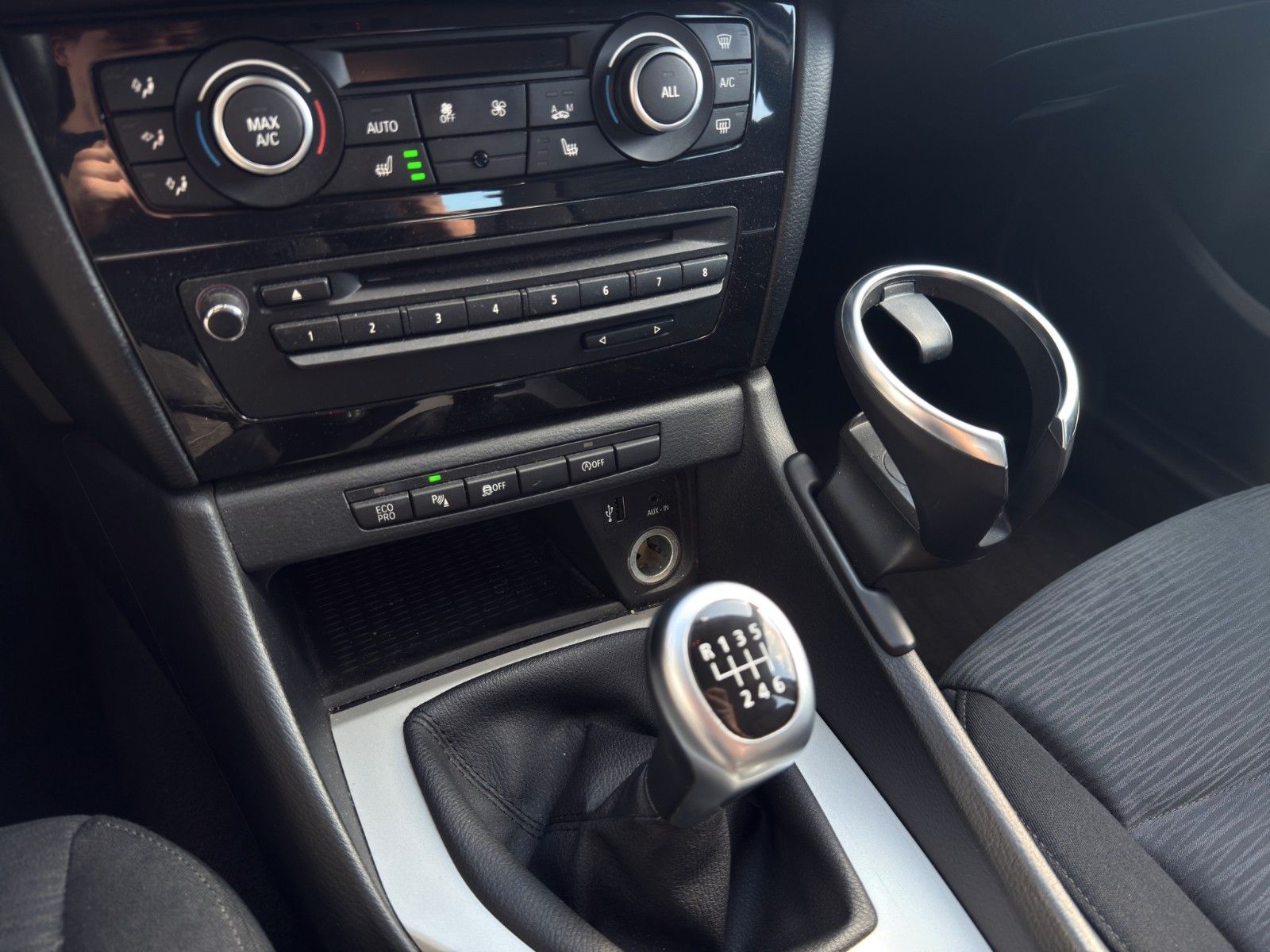 Fahrzeugabbildung BMW X1 18d sDrive *Kamera*Bi-Xenon*Elektr.Sitze*ACC