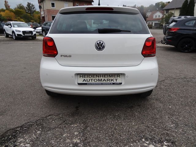 Fahrzeugabbildung Volkswagen Polo V Team/1.Hd/Klima/SitzH/PDC/84.000km/