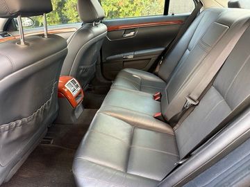 Mercedes S 350 - 7
