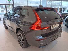 Fahrzeugabbildung Volvo XC60 B4 D AWD Plus Dark 'SHZ, 360 Kamera'