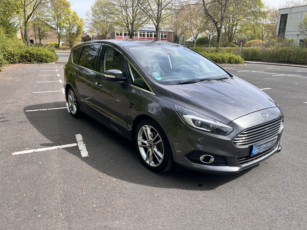 Image of Ford S-Max
