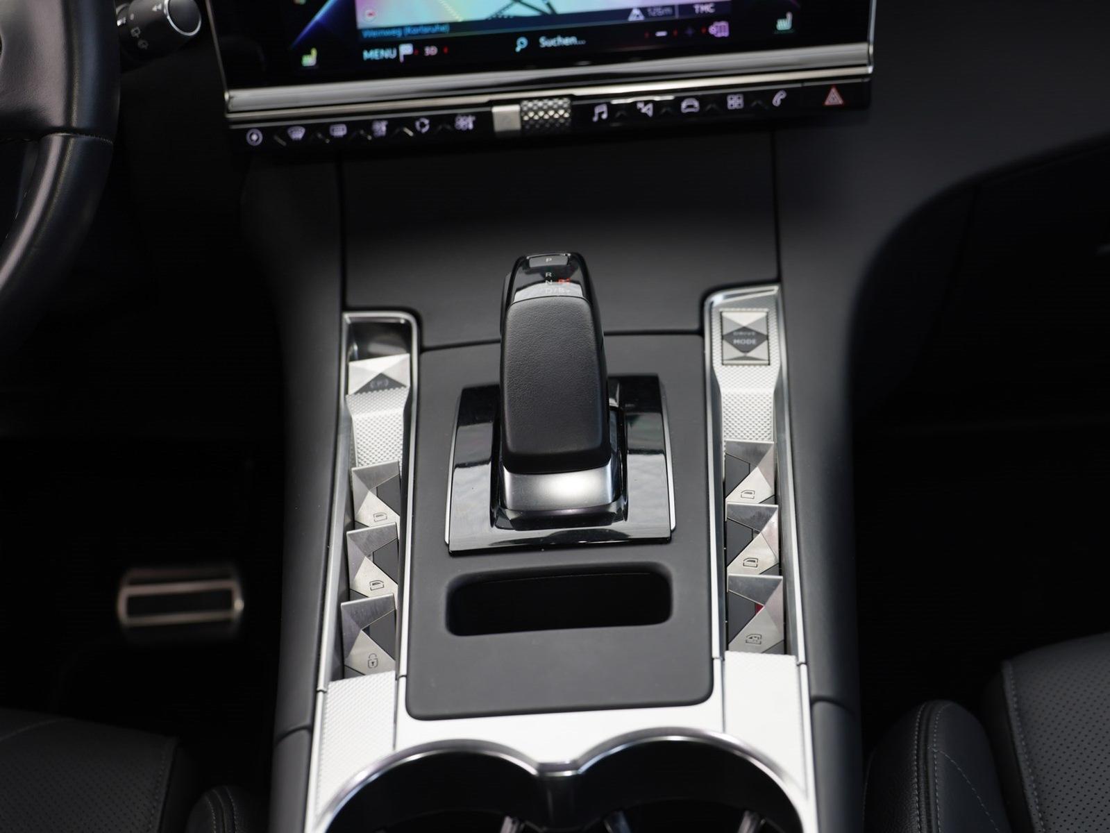 DS Automobiles DS7 Rivoli 4x4