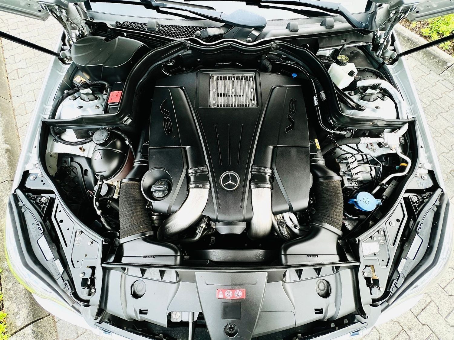 Fahrzeugabbildung Mercedes-Benz E 500 CABRIO AMG - Distronic, 360°, LED, Memory,