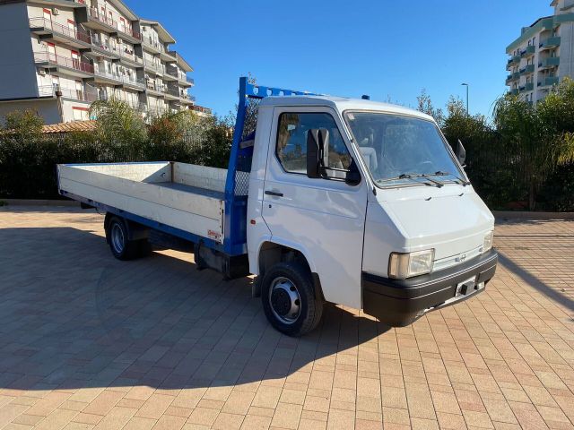 Nissan Altro 3.0 TD RUOTE GEMELLATE