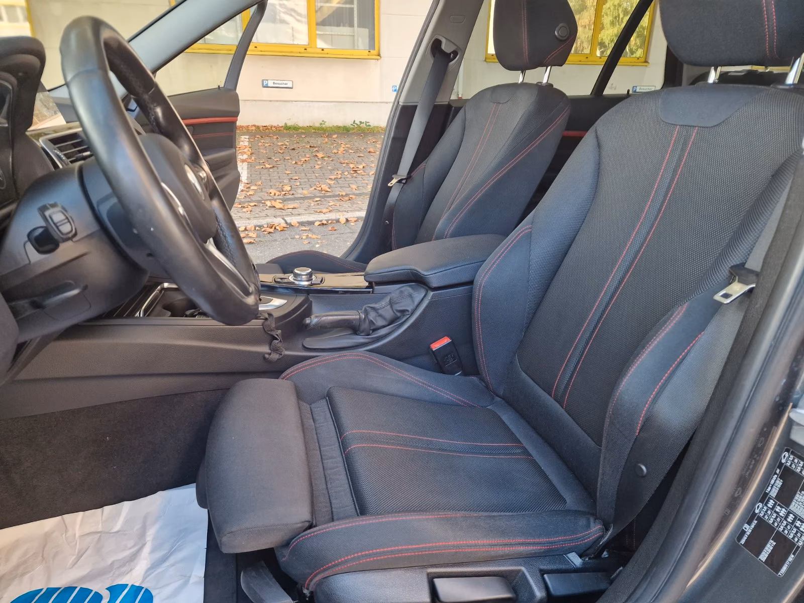 BMW 330 i SPORT LINE*PANORAMA*HEAD UP*AUT*GARANTIE*