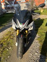 Aprilia Tuono V4 RR - APRILIA TUONO V4