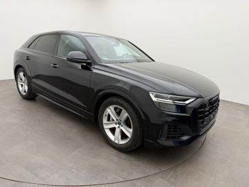 Audi Q8 - 2