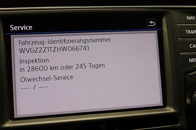 Touran 1.8TSI Highline179PS NAVI TEMPOMAT 7Sitze