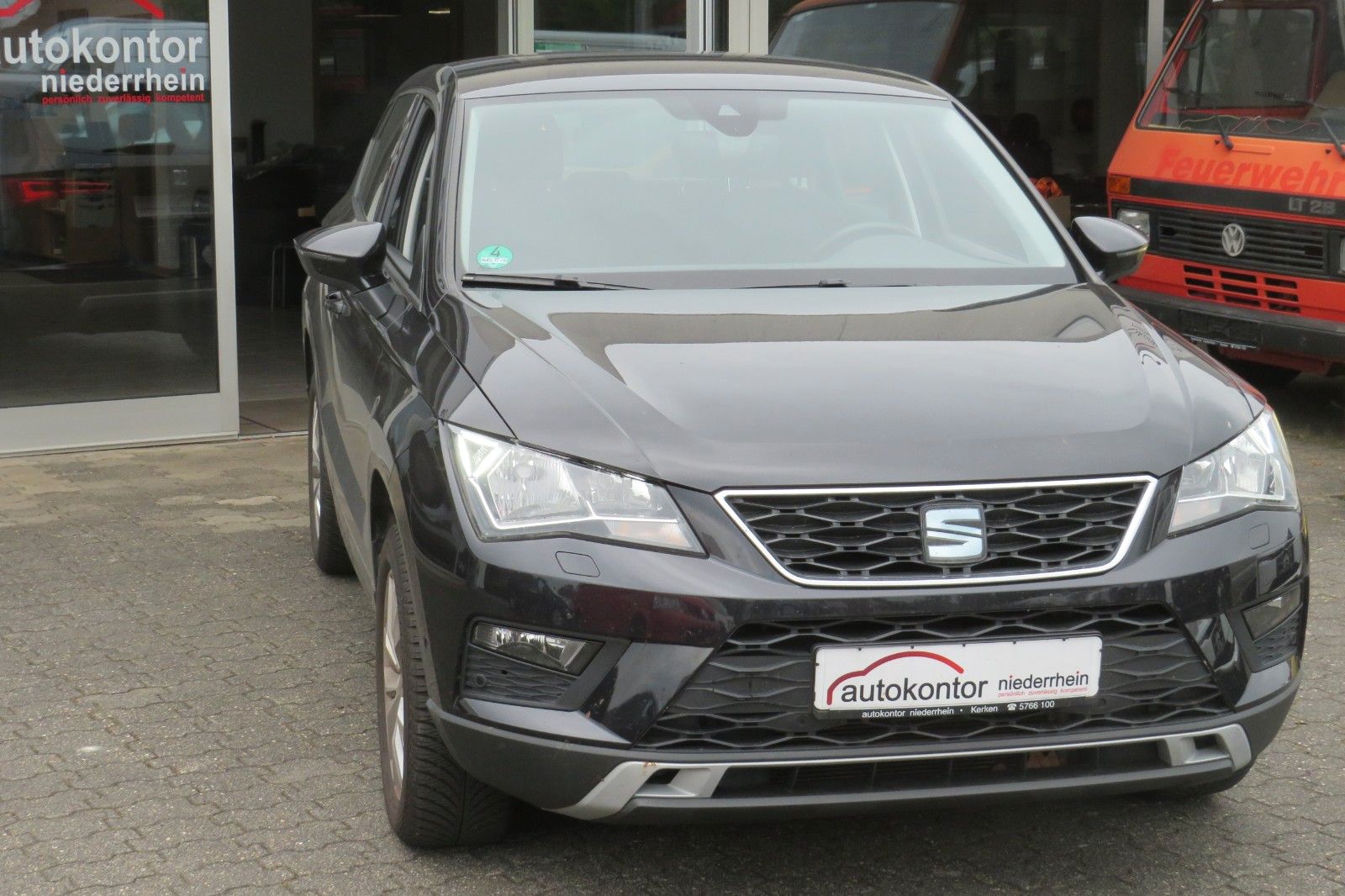 Fahrzeugabbildung SEAT Ateca Style CLIMATRONIC SITZH. PDC ACC GJ-REIFEN