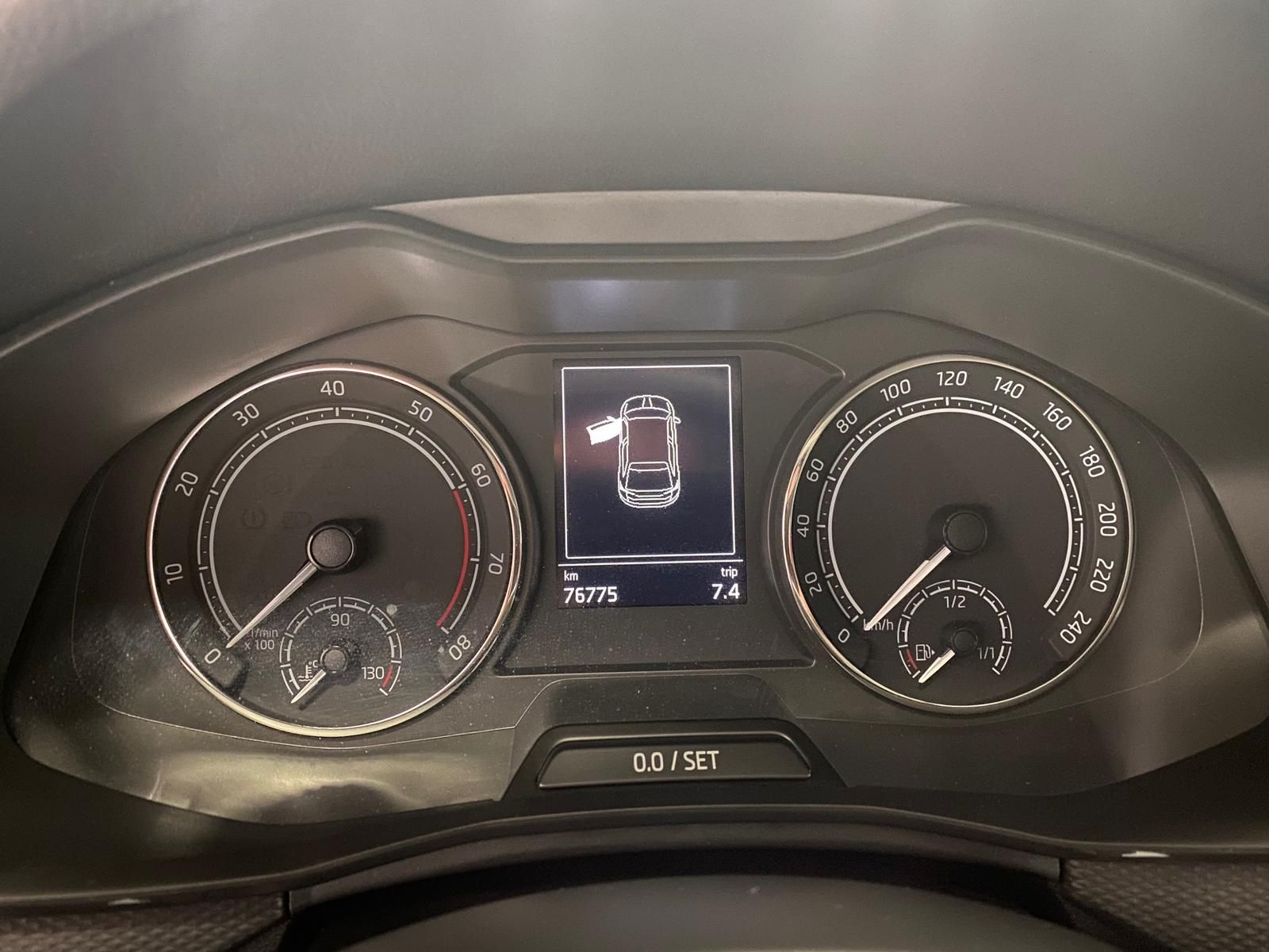 Fahrzeugabbildung SKODA Scala 1.0 TSI Cool Plus AHK+APP+KLIMA+PDC+