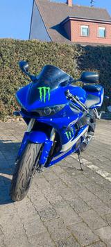 Yamaha YZF-R6 TOP 15400km 1Hand Reifen Neu  - Offers