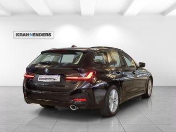 BMW 320 - 4
