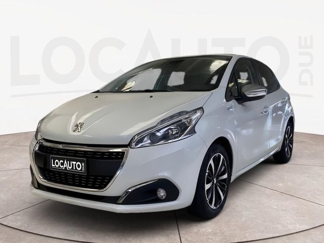 Peugeot 208 5 Porte 1.2 PureTech Signature