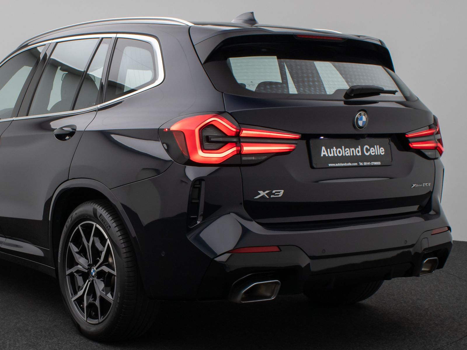 Fahrzeugabbildung BMW X3 xD20i M Sport Panorama Kamera HiFi DAB 19Zoll