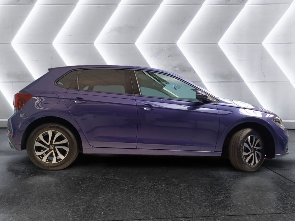 Fahrzeugabbildung Volkswagen Polo 1.0 TSI  Active Shzg  ACC