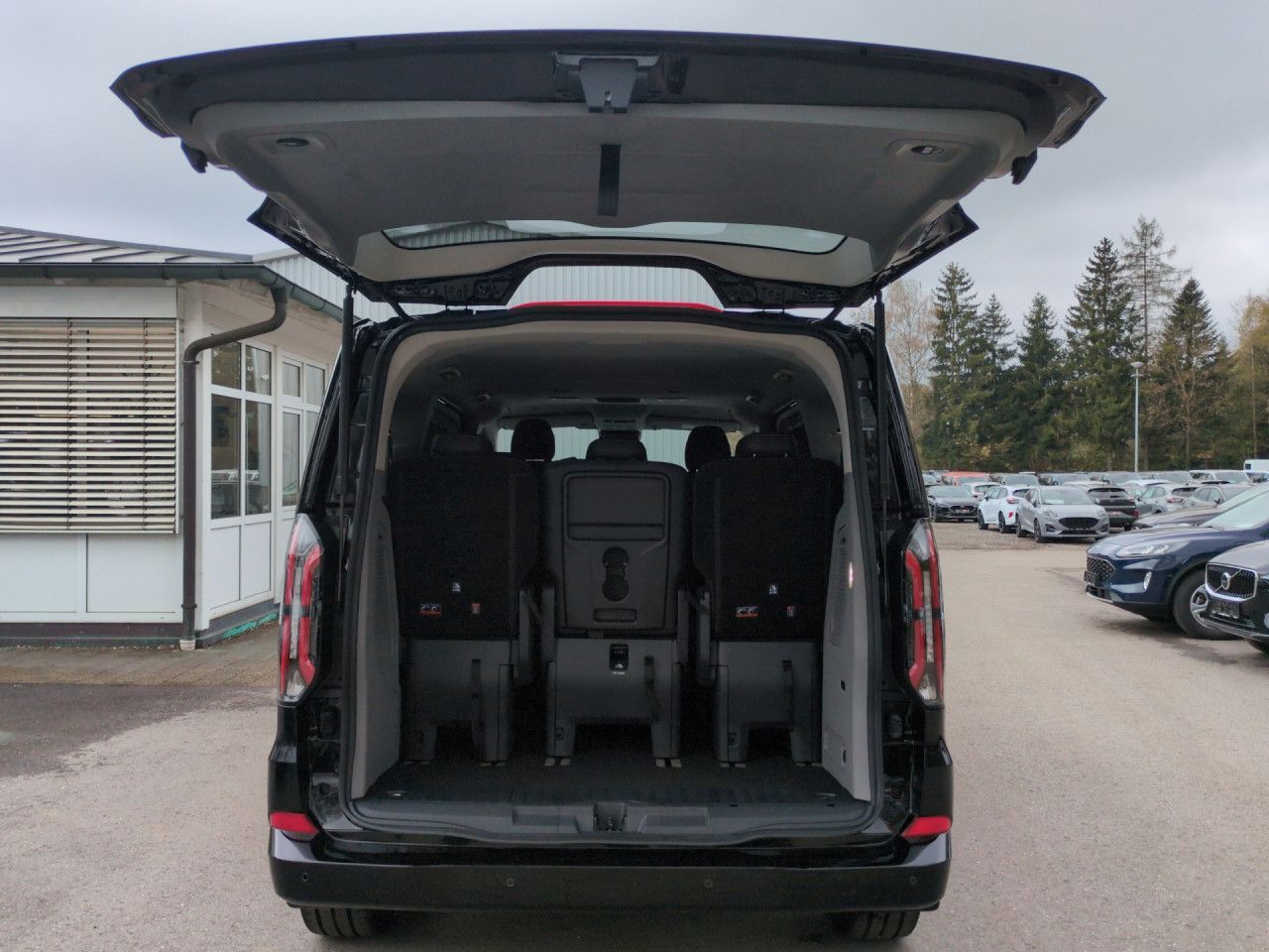 Ford Tourneo Custom - Bild 25