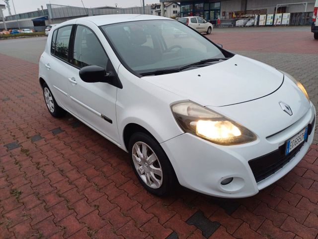 Renault Clio 1.2 16V 5 porte Live!