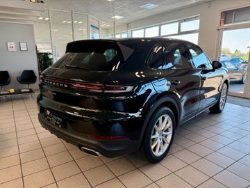 Porsche Cayenne - 5