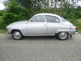 Saab Auto    /   P K W       /     SAAB  96  V 4 - Saab 96 mit Benzin-Antrieb: Limousine