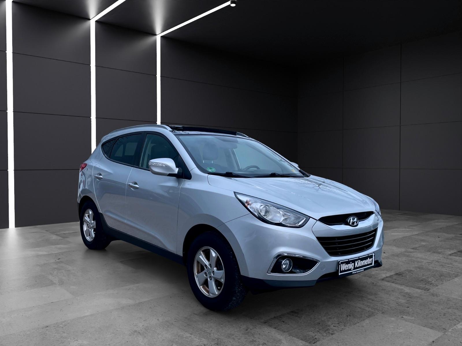 Hyundai ix35 Style 1.Hand~Panorama~SHZ~MFL~Keyless-Go
