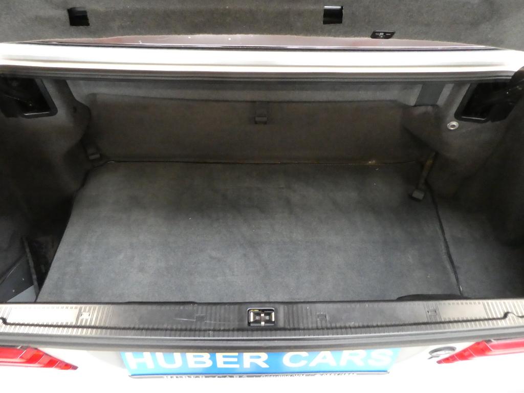 Mercedes-Benz SL 320