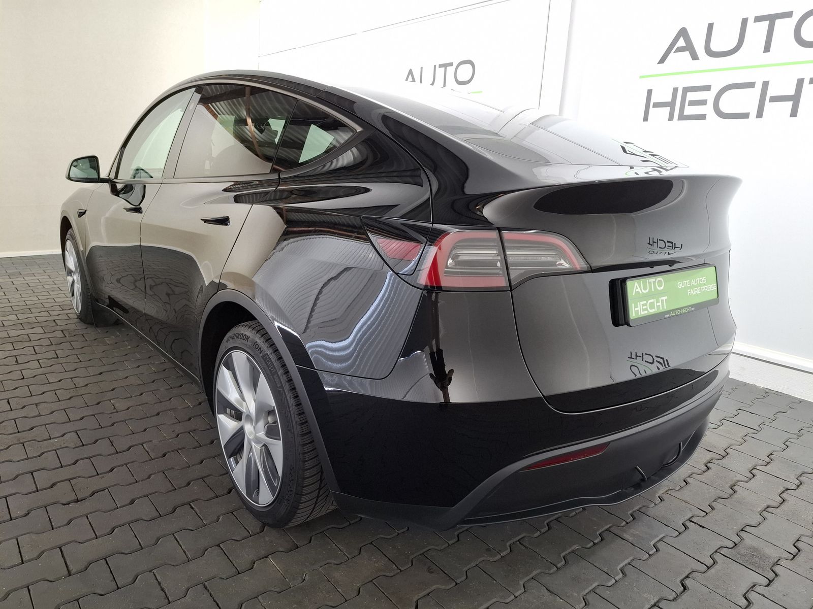 Tesla Model Y Standard, Panorama, AHK, 1.Hand, ACC imagem 2
