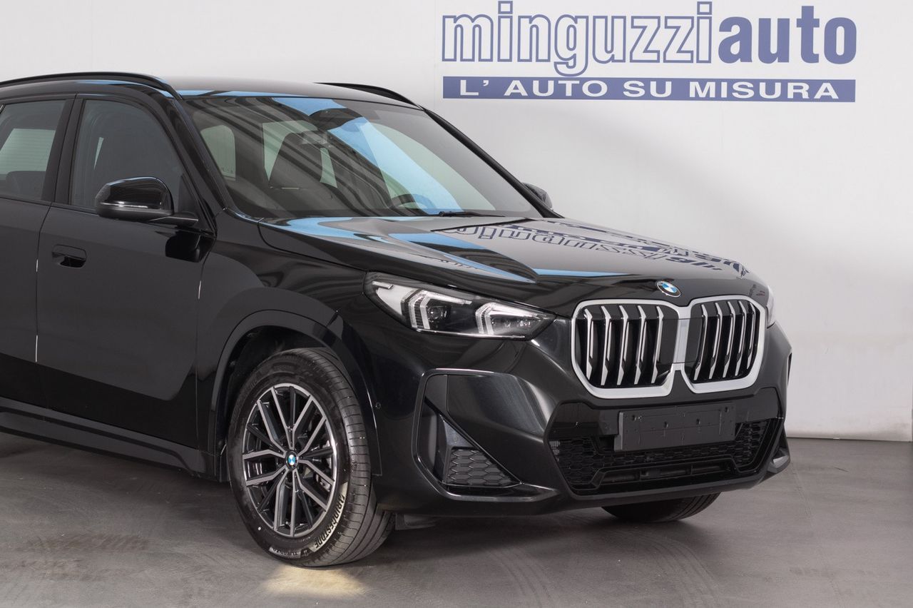 BMW Bmw X1 Sdrive18i Msport Auto 136cv imagem 2