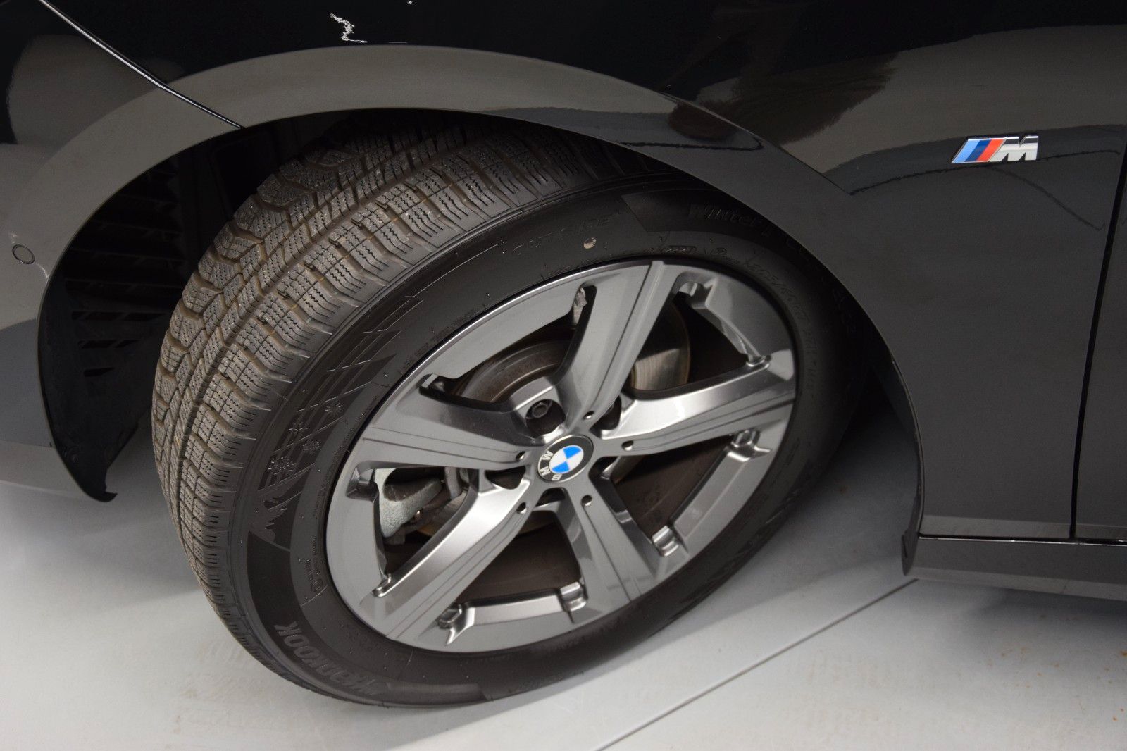 Fahrzeugabbildung BMW 223i xDrive Active Tourer M Sport Pano HuD AHK