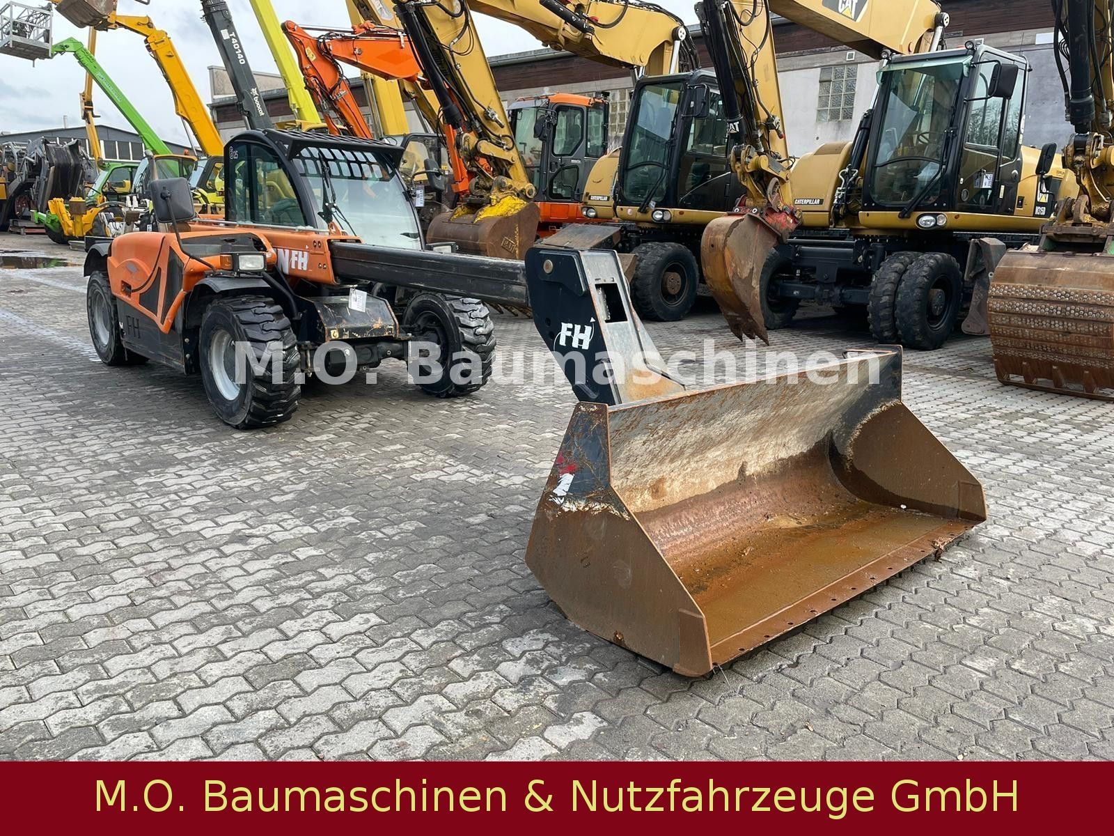 Fahrzeugabbildung Other FH 625 / SW / 2,5 t / 6m / 4x4x4