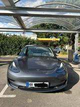Tesla Model 3 Standard Range Plus - Tesla Gebrauchtwagen in Hamburg