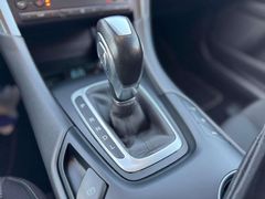 Fahrzeugabbildung Ford Mondeo Hybrid Titanium LED Spur Automatik Kamera