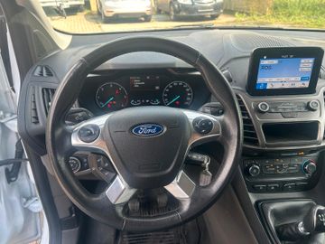 Ford Transit - 12
