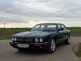 Jaguar XJR 4.0 XJR - gebrauchte Jaguar XJR aus dem Jahr 1998