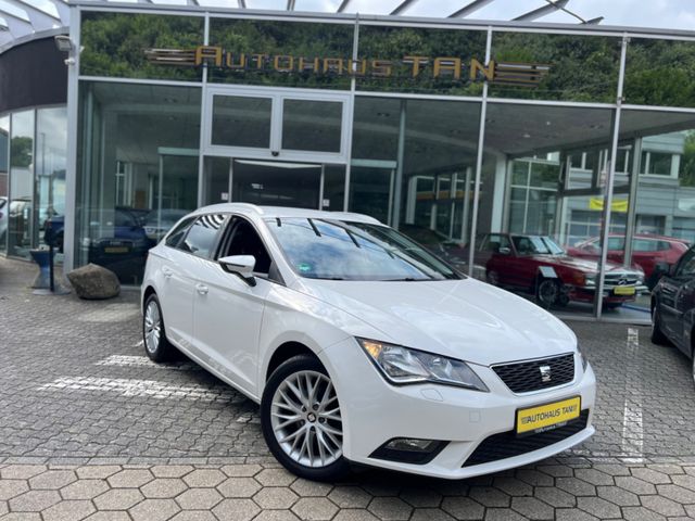 SEAT Leon ST Style *SITZHEIZUNG* ROLLO *1.HAND*
