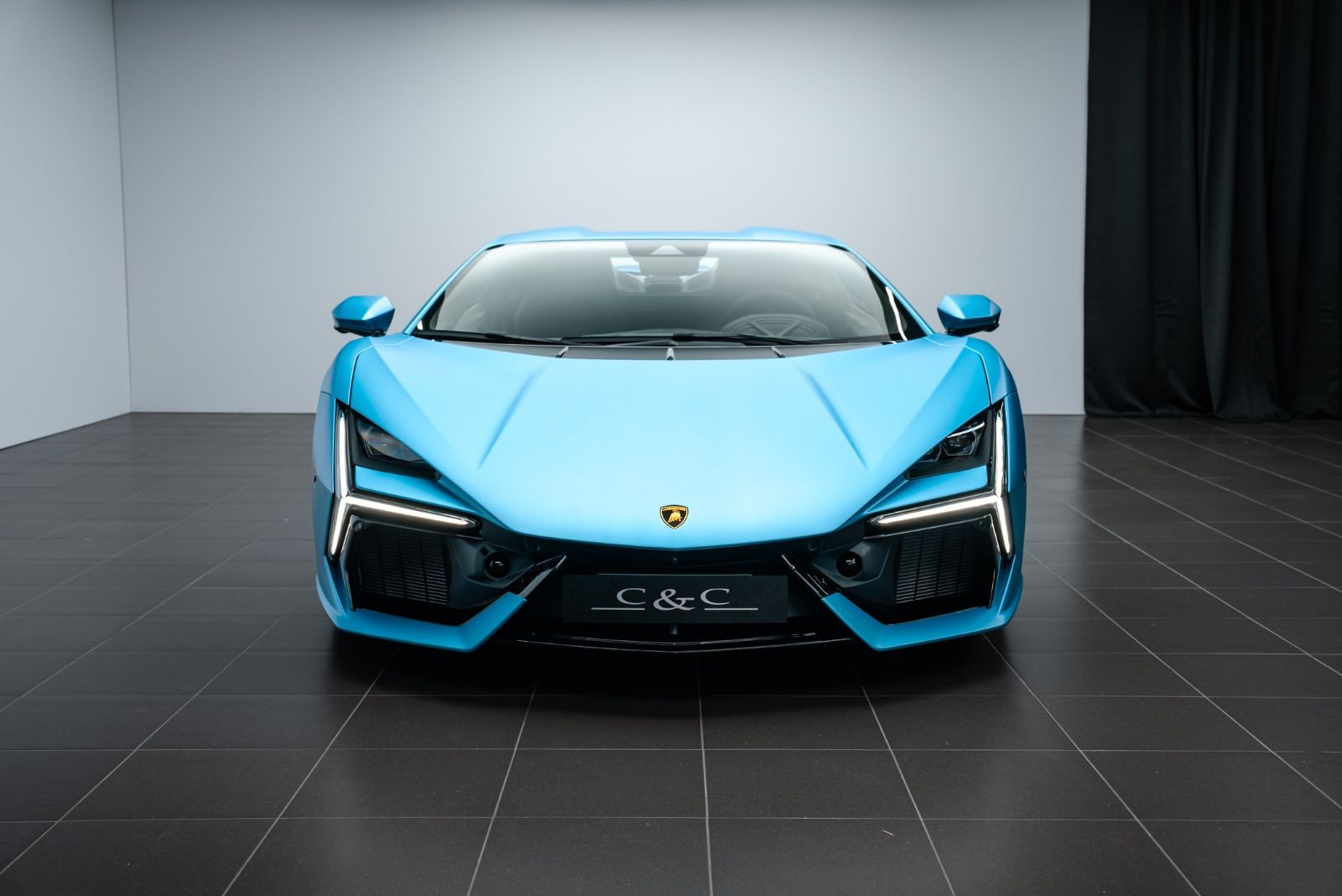 Fahrzeugabbildung Lamborghini Revuelto V12/STOCK/ STYLE PACK/PASS. DISPLAY