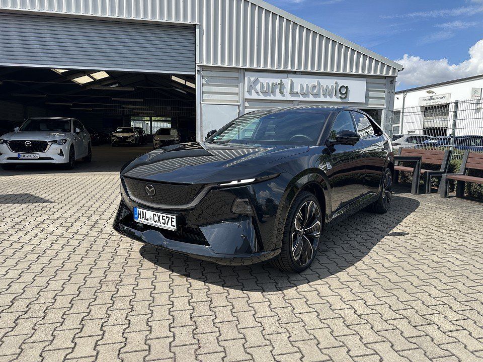 Image of Mazda CX-6e