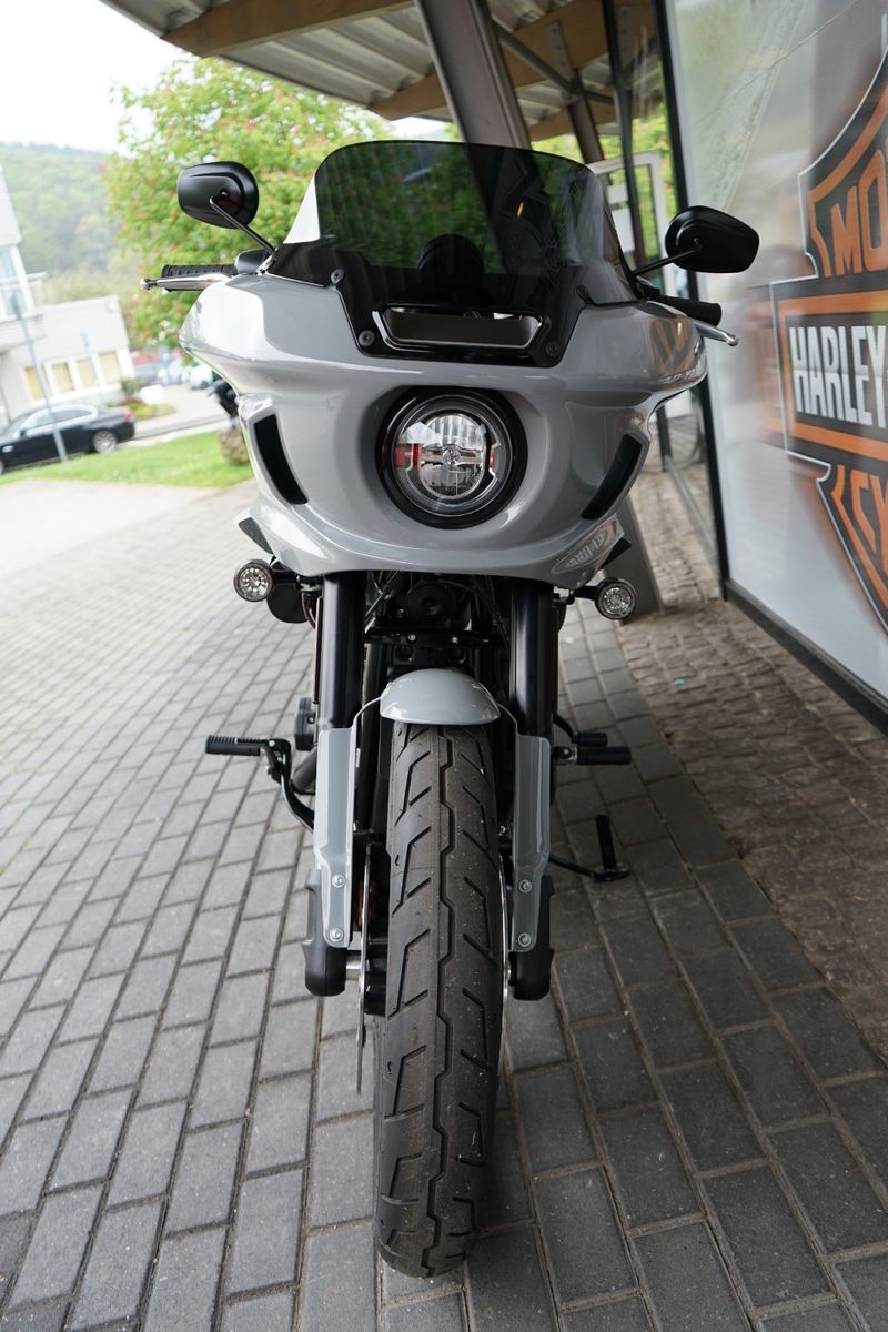 Fahrzeugabbildung Harley-Davidson Low Rider ST FXLRS 2025 117cui High Output Motor
